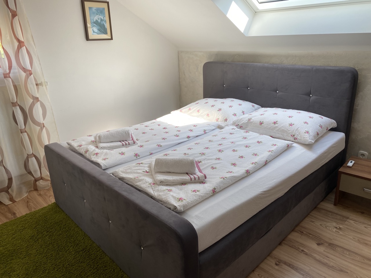 Apartment 5 - Schlafzimmer Ost